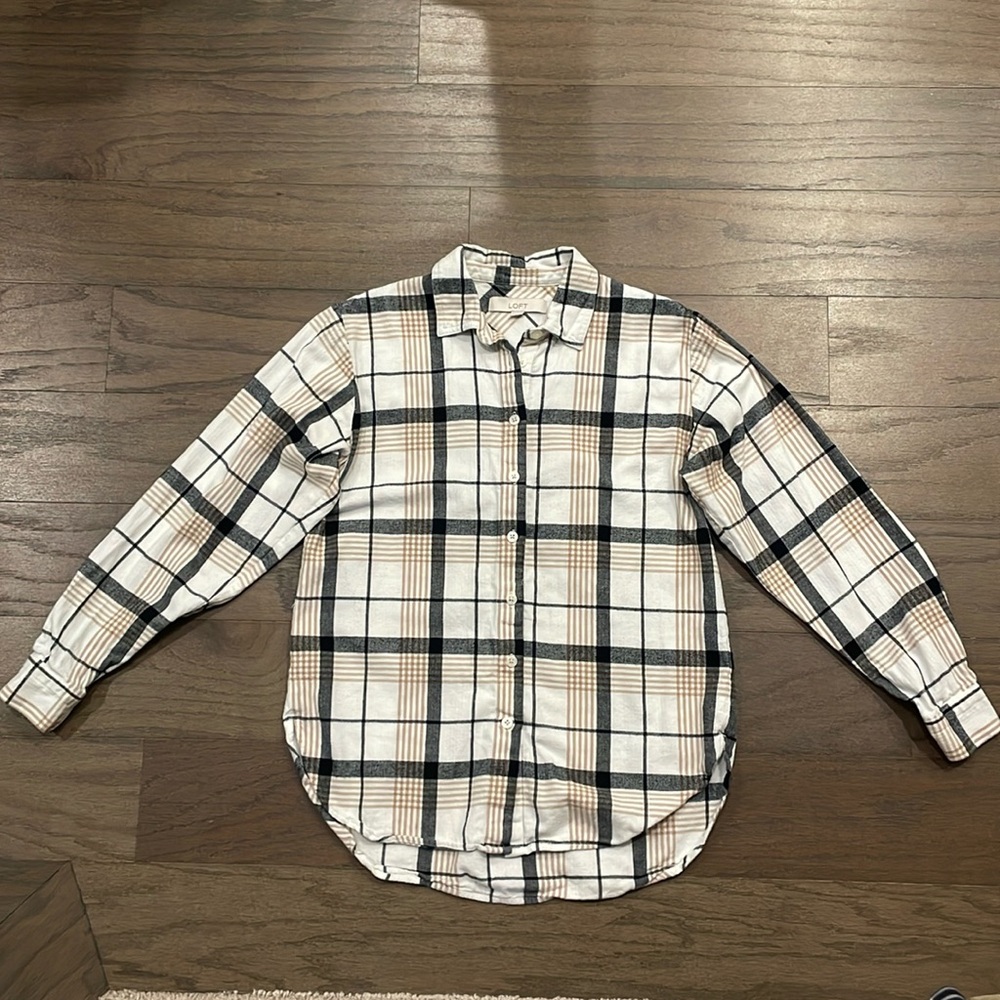 LOFT Black and Tan Plaid Flannel Button Down - Size XS